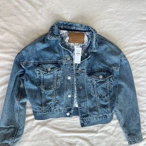 NWT: New With Tags. Brand New American Eagle Jean Jacket